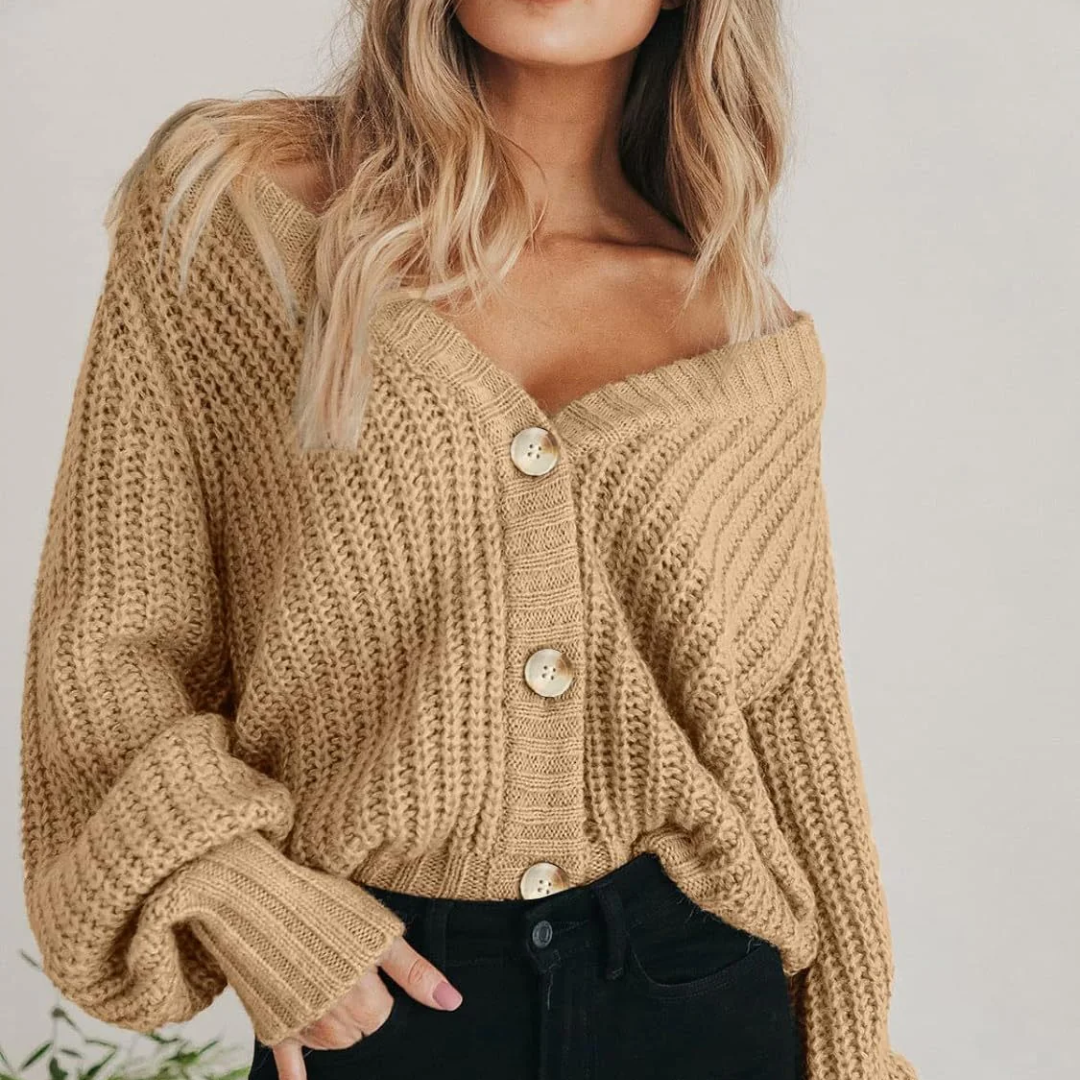 Oversized Chunky Knit Cardigan with Balloon Sleeves and V-Neck, Cropped Length