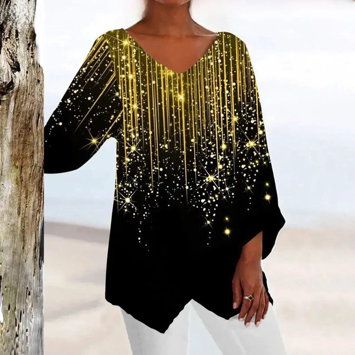 Women's Form-Fitting V-Neck Top with Vintage-Inspired Design and Contemporary Appeal