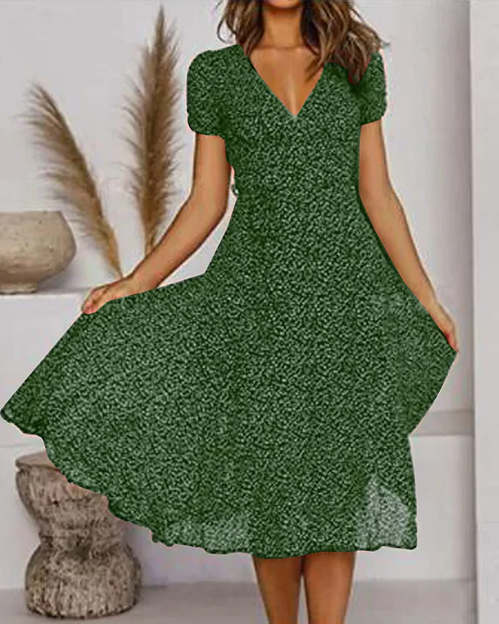 Women's Chiffon Dress with V-Neckline and Floral Print, Loose Fit