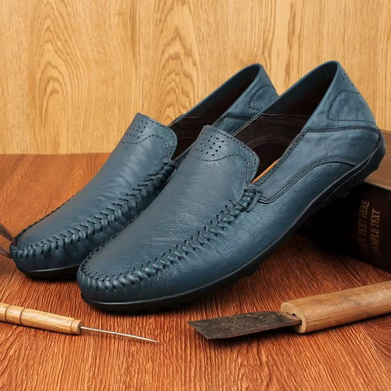 Men's Leather Slip-On Loafers with Cushioned Insole and Breathable Lining