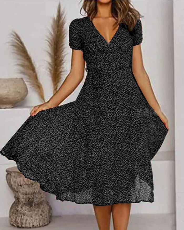 Women's Chiffon Dress with V-Neckline and Floral Print, Loose Fit